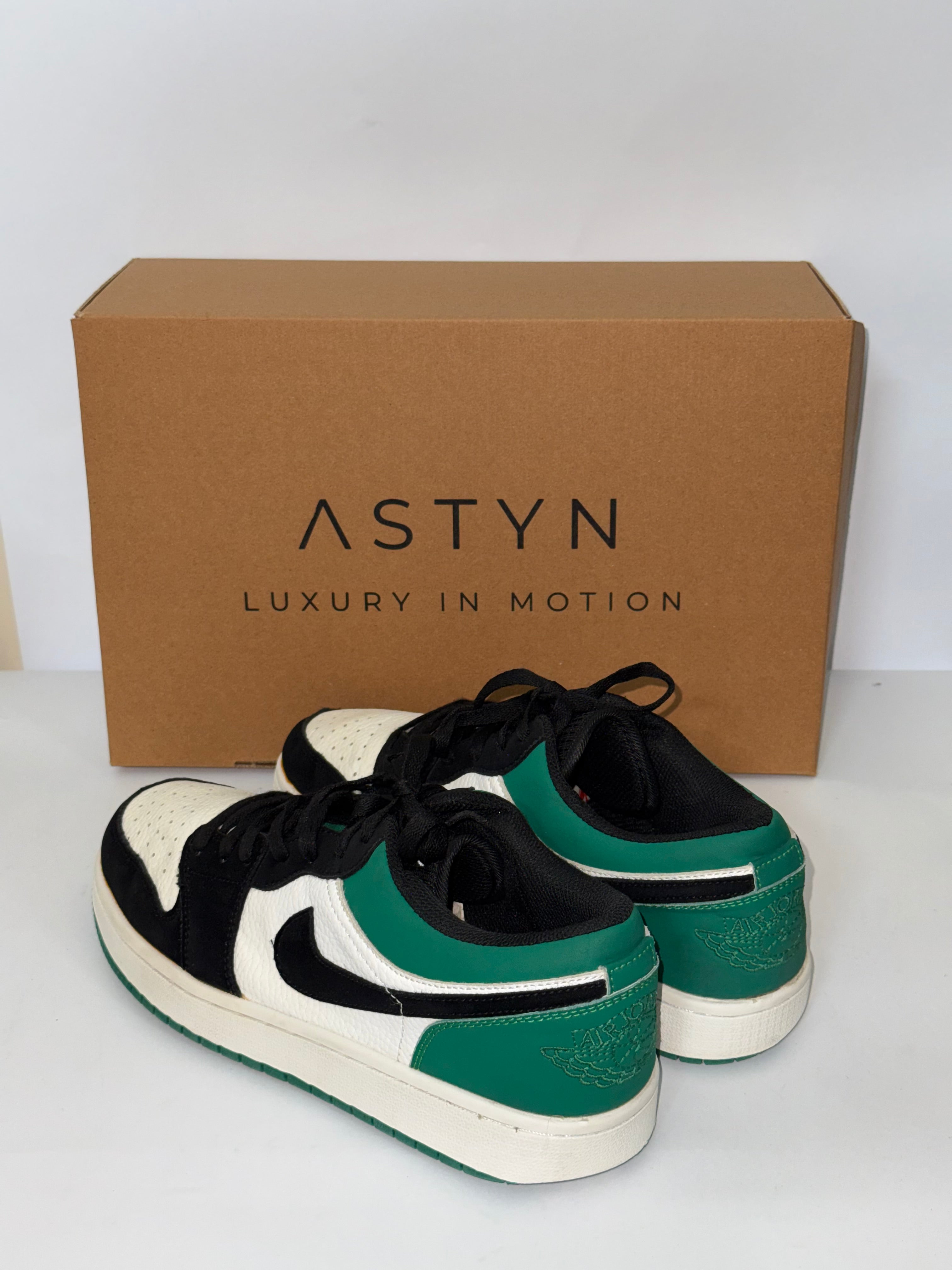 NIKE AIR JORDAN 1'LOW