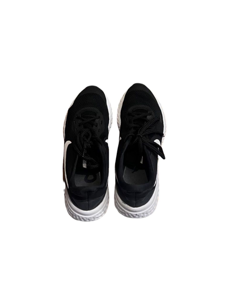 Nike Revolution 5