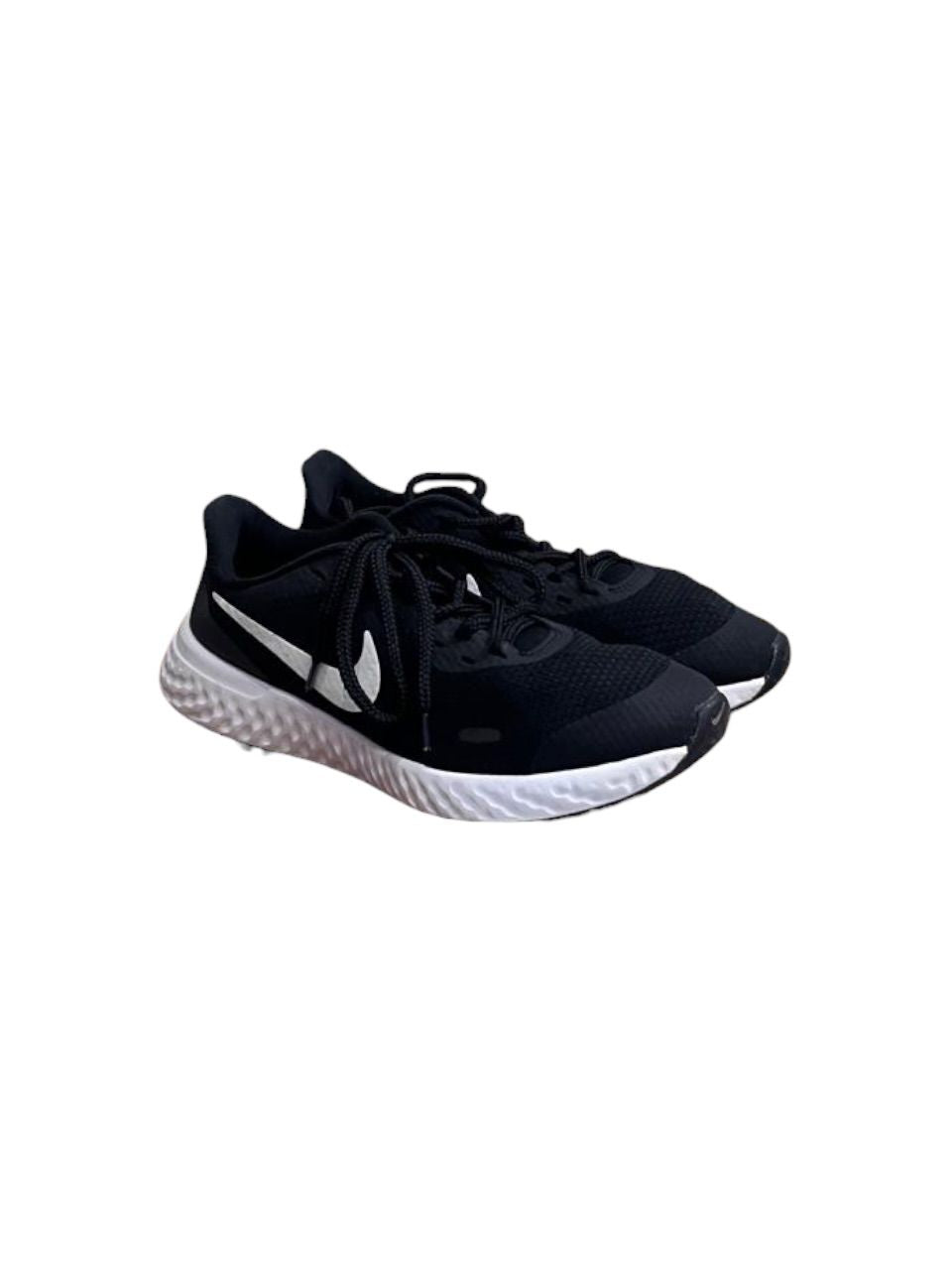 Nike Revolution 5
